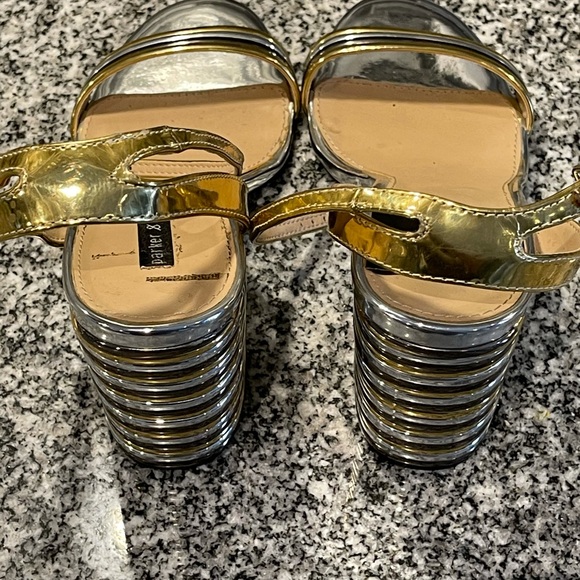 ankle strap 3-color (metallic gold silver) sandal - Picture 4 of 11